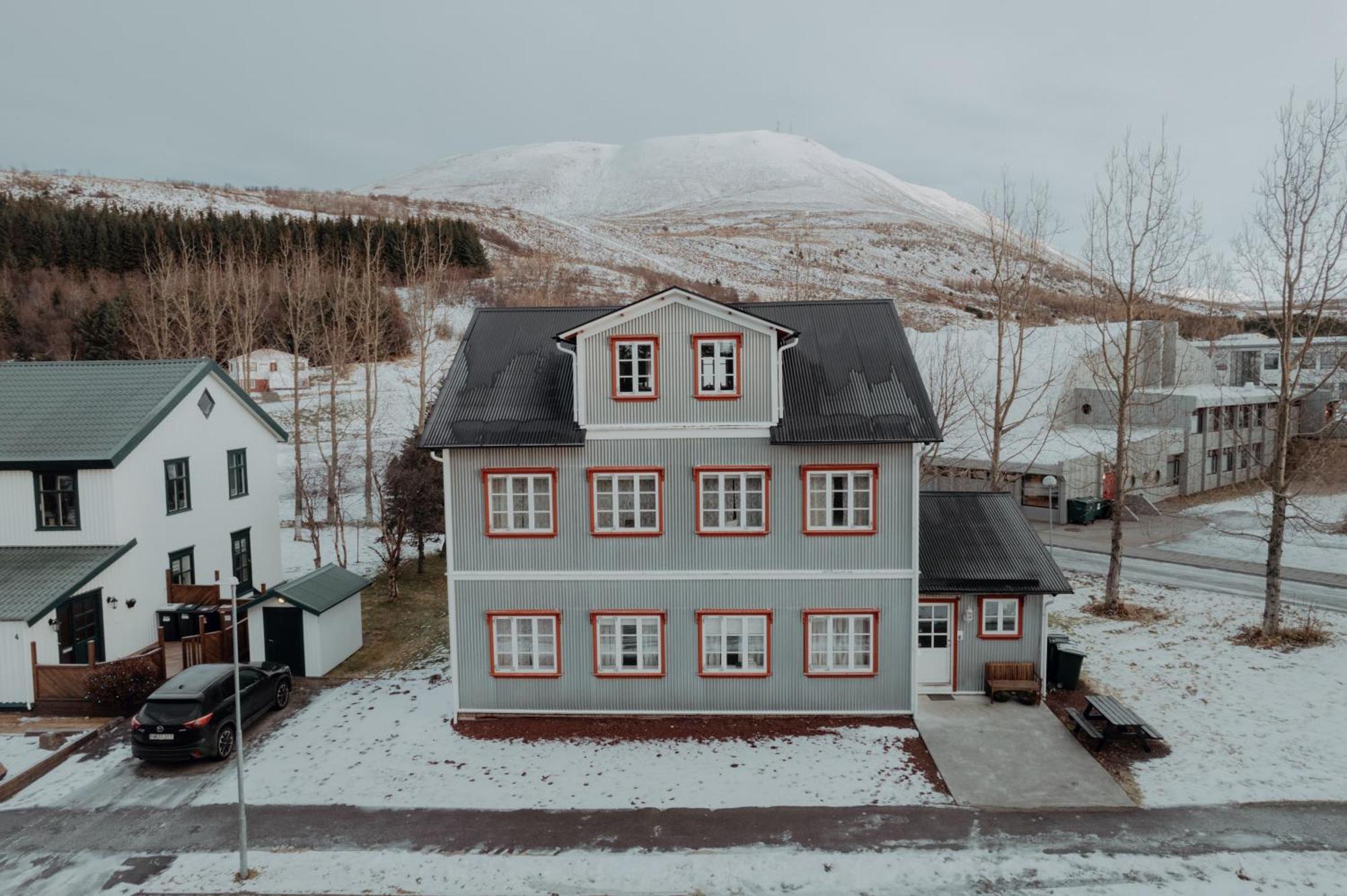 Gamli Skolinn Húsavík المظهر الخارجي الصورة